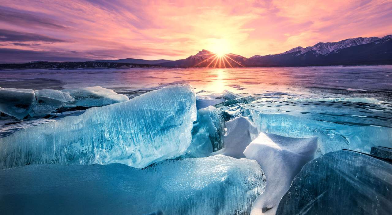 The Icy Sea jigsaw puzzle online