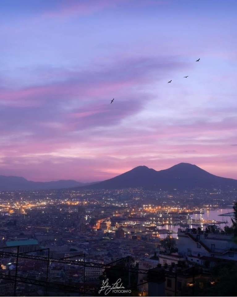 Τα χρώματα της Νάπολης Ιταλία παζλ online