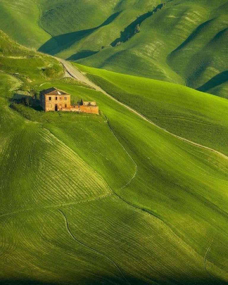 Toscana verde. puzzle online