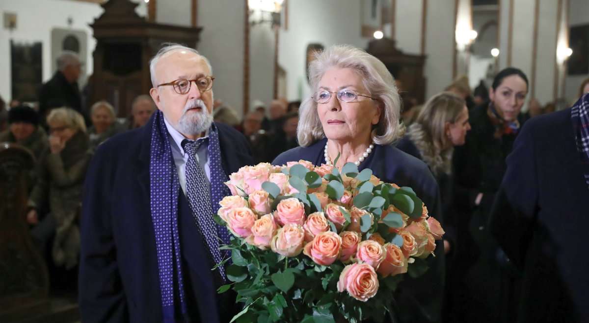 Krzysztof Penderecki con su esposa rompecabezas en línea
