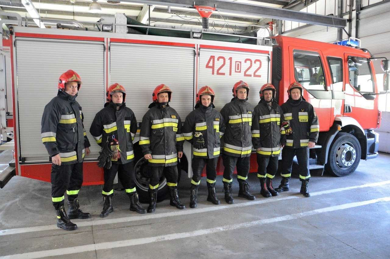 Пожежники на роботі пазл онлайн