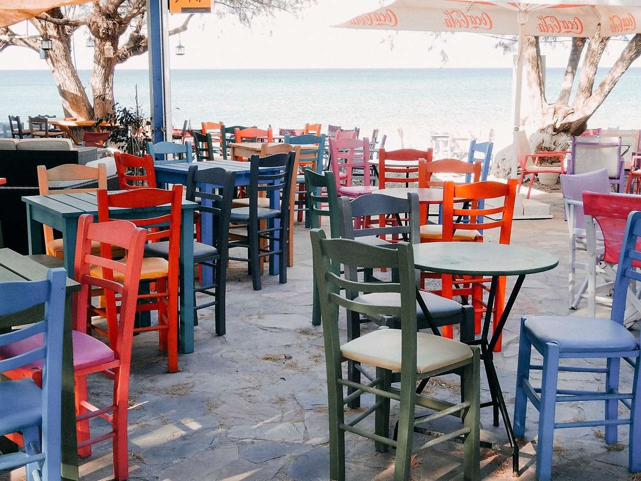 Греческий остров Китира онлайн-пазл