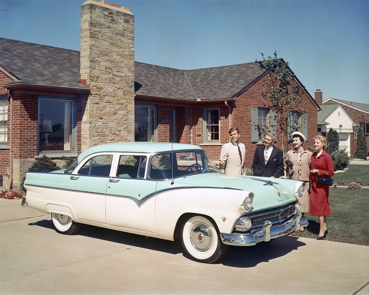 Седан Ford Fairlane Town 1955 року випуску онлайн пазл