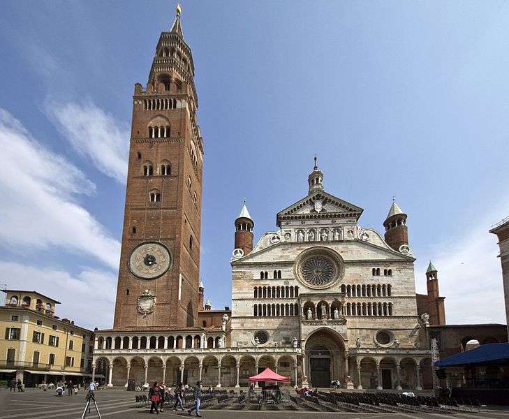 Städer av Cremona Duomo Pussel online
