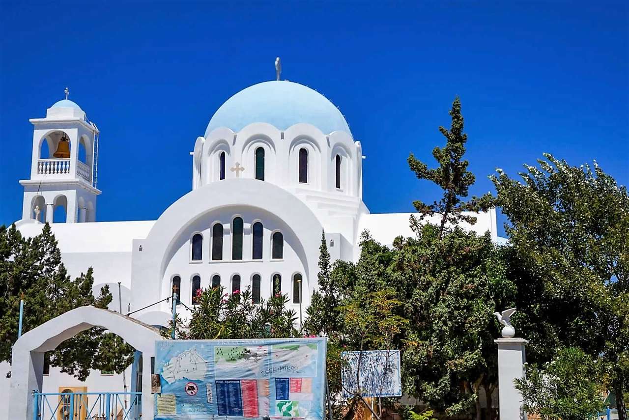 Греческий остров Агистри онлайн-пазл