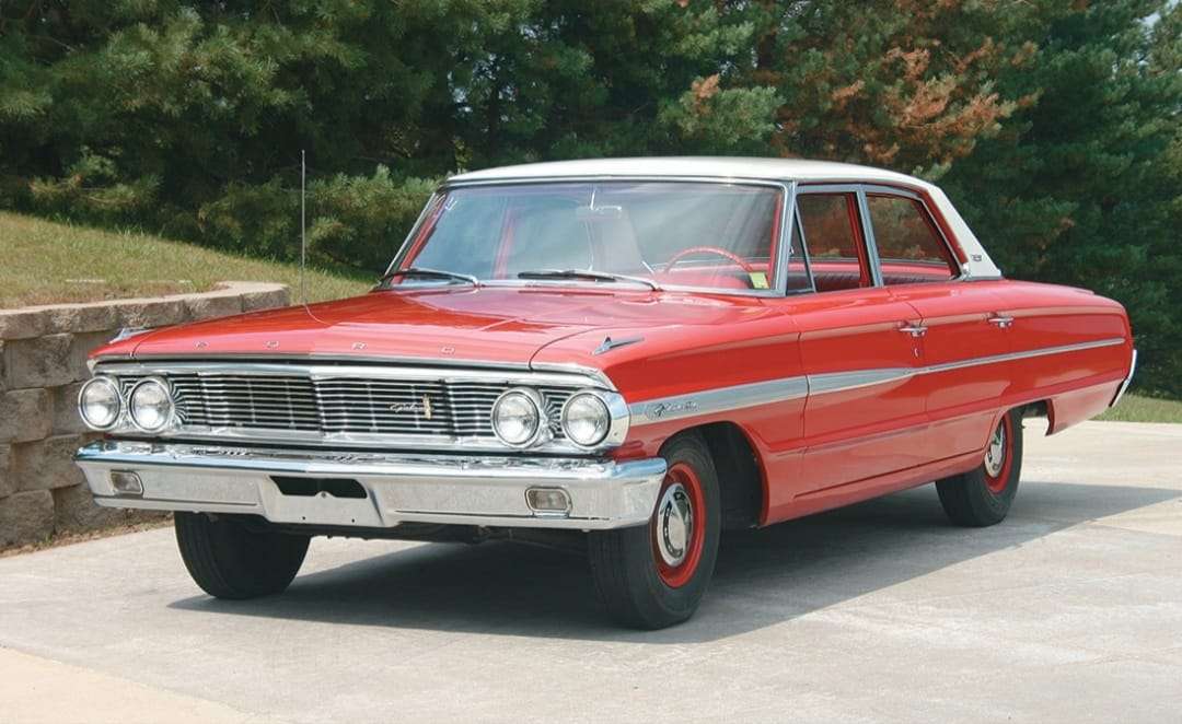 1964 Ford Galaxie 500 Berlina a 4 porta puzzle online