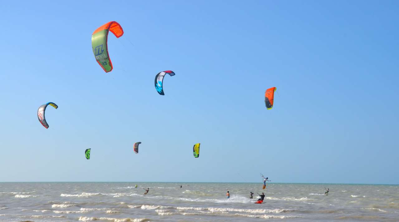Vattensporter - Kitesurfing pussel på nätet