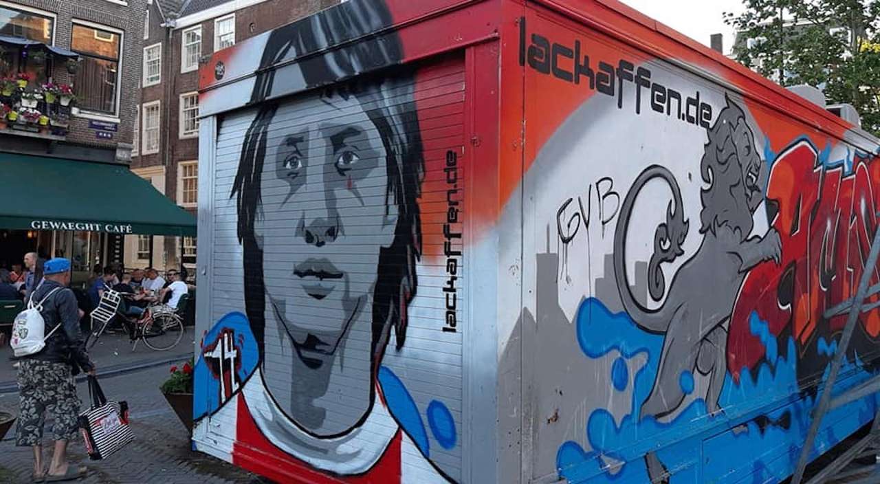 Graffiti em Amsterdã. quebra-cabeças online