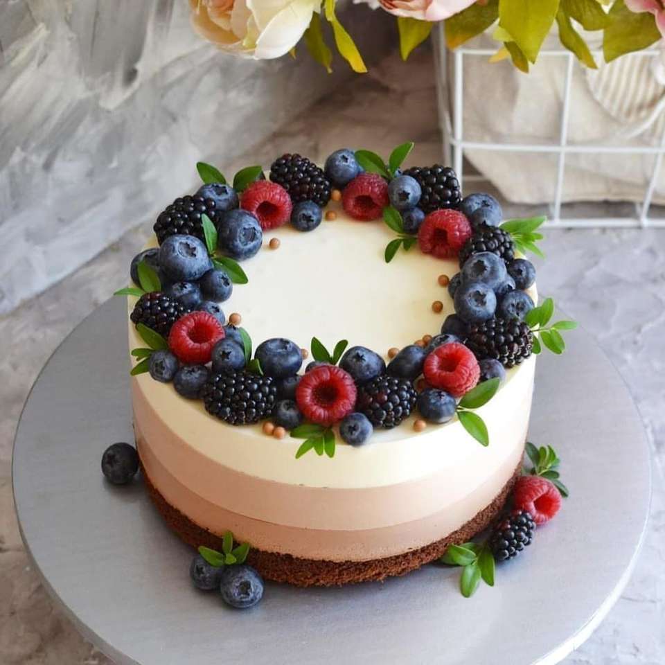 Торта с плод онлайн пъзел