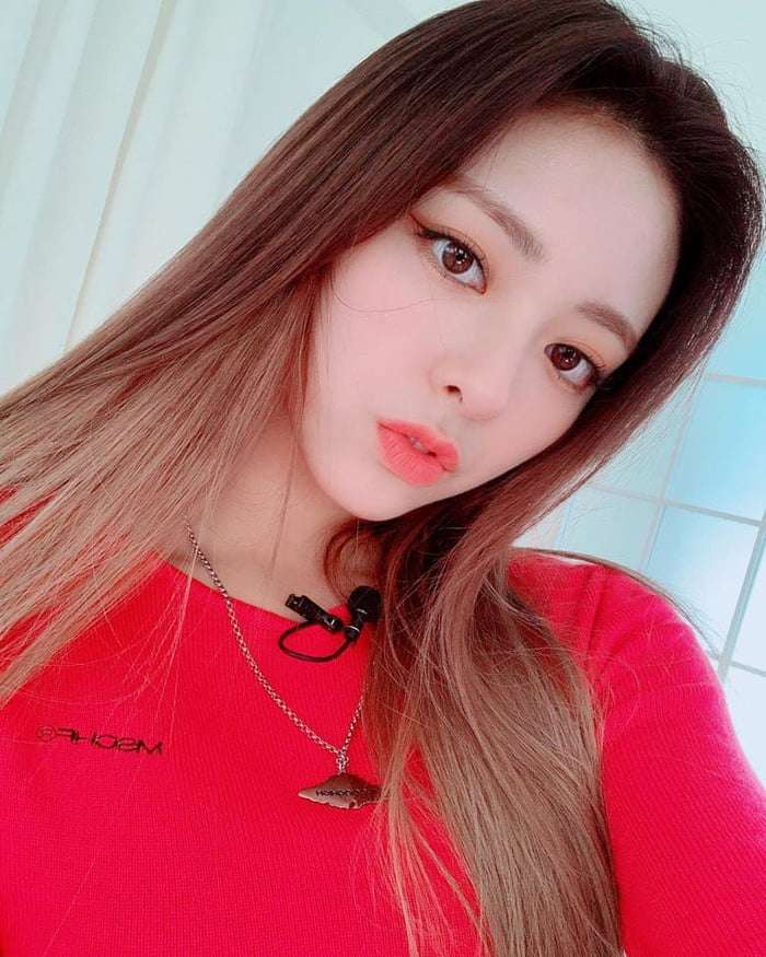 Yuna from Itzy online παζλ