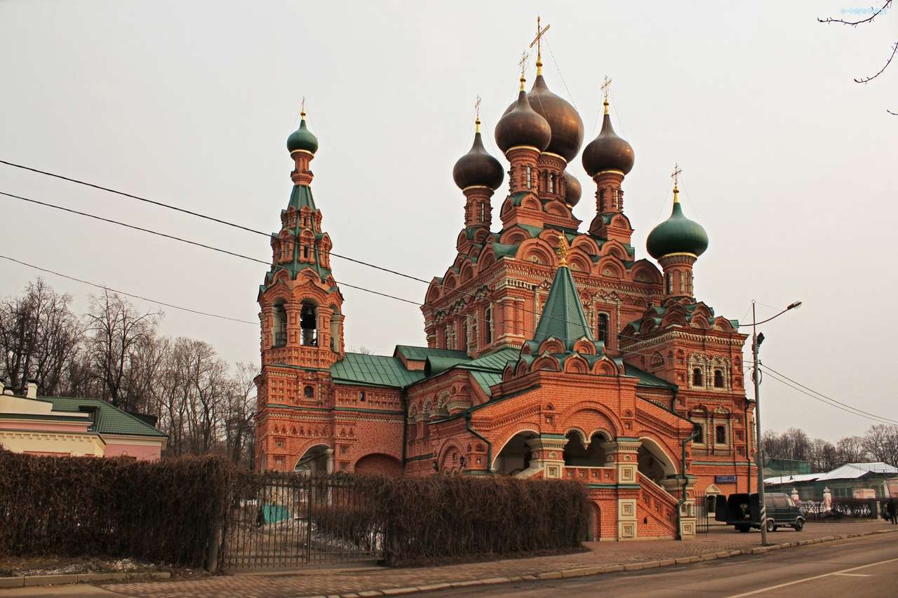 Église orthodoxe à Moscou puzzle en ligne