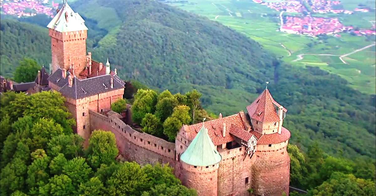 Top Koenigsbourg Alsace Pussel online