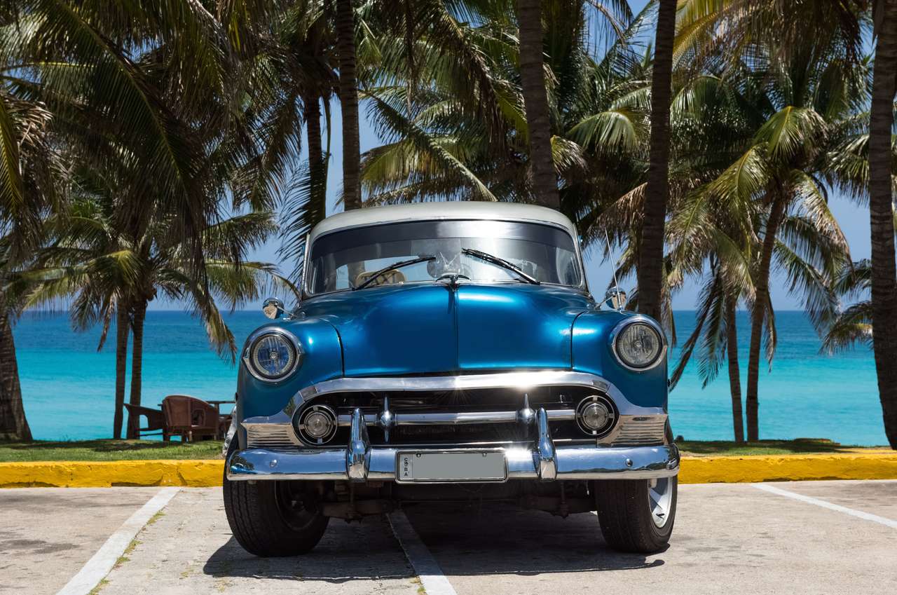 Um carro cubano puzzle online