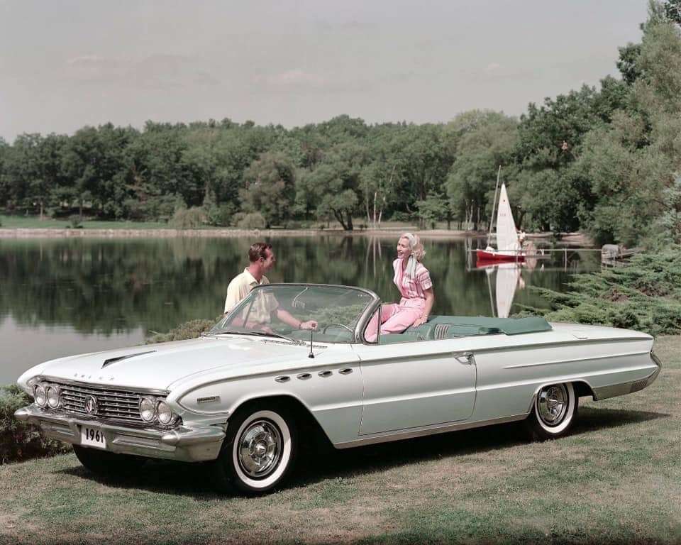 Buick 1961 року випуску пазл онлайн