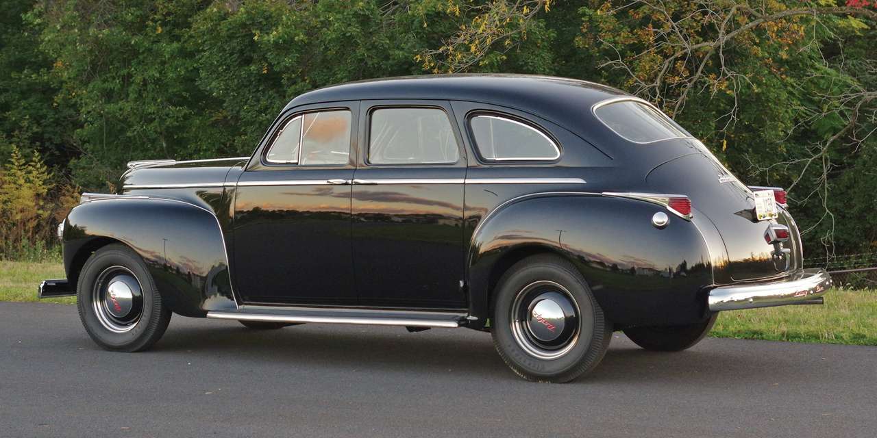 1941 Dodge Luxe Liner Sedan online puzzel