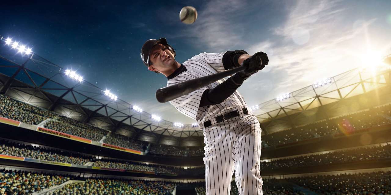 Baseball player in action online puzzle