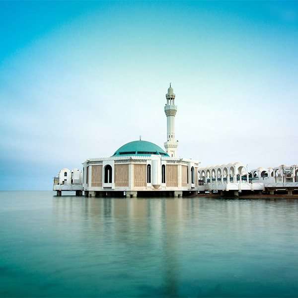 Плаваща джамия в арабското царство онлайн пъзел
