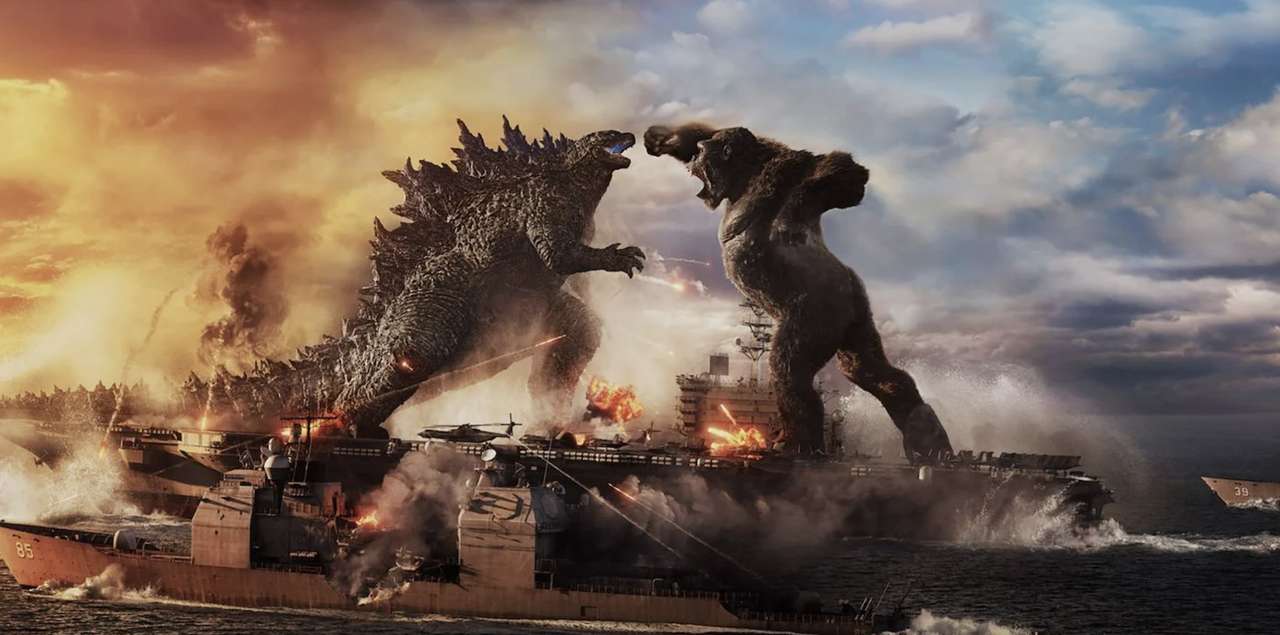 Godzilla vs kong. online puzzle