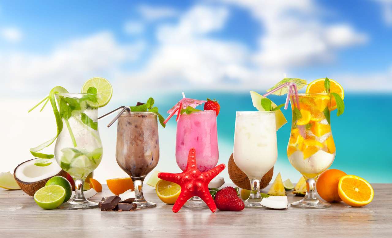 Köstliche Sommer-Cocktails. Online-Puzzle