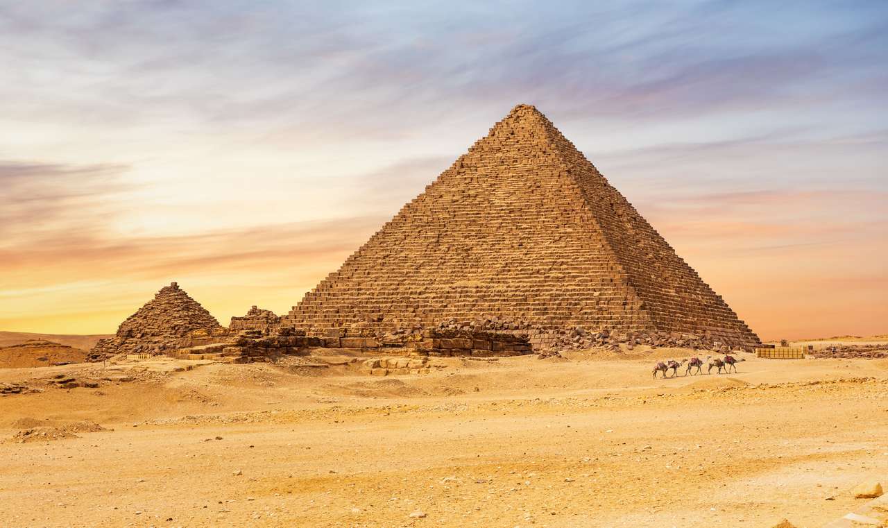Pyramid av Menkaure i Giza pussel på nätet
