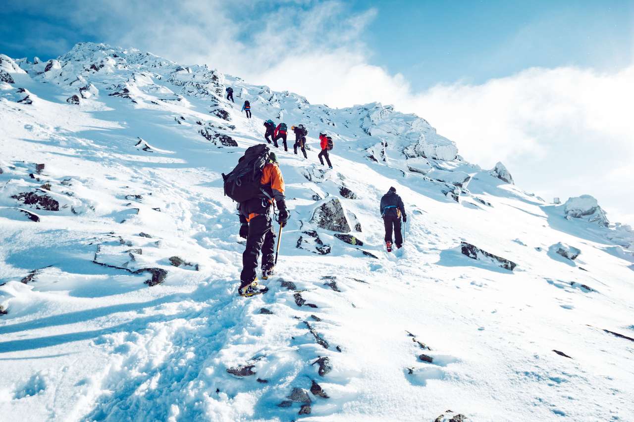 Ορειβάτης αύξουσα βουνό online παζλ