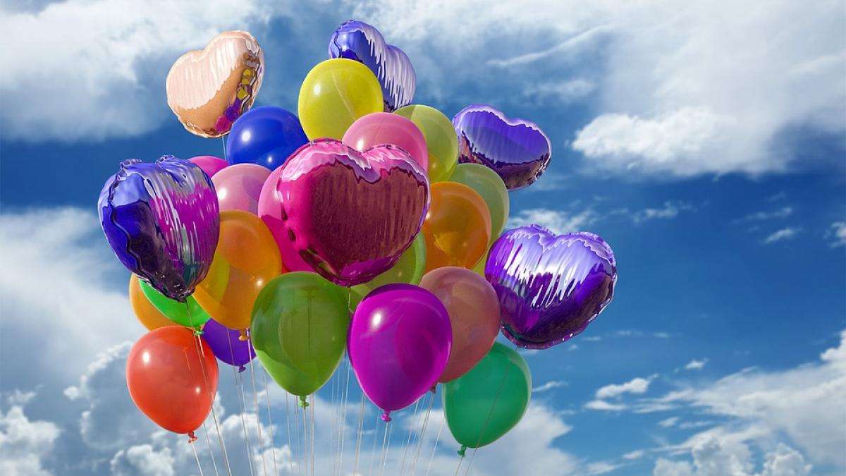 Πολύχρωμα μπαλόνια online παζλ