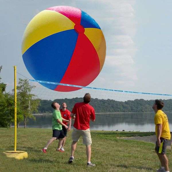 Giant Beach Ball Game online puzzle