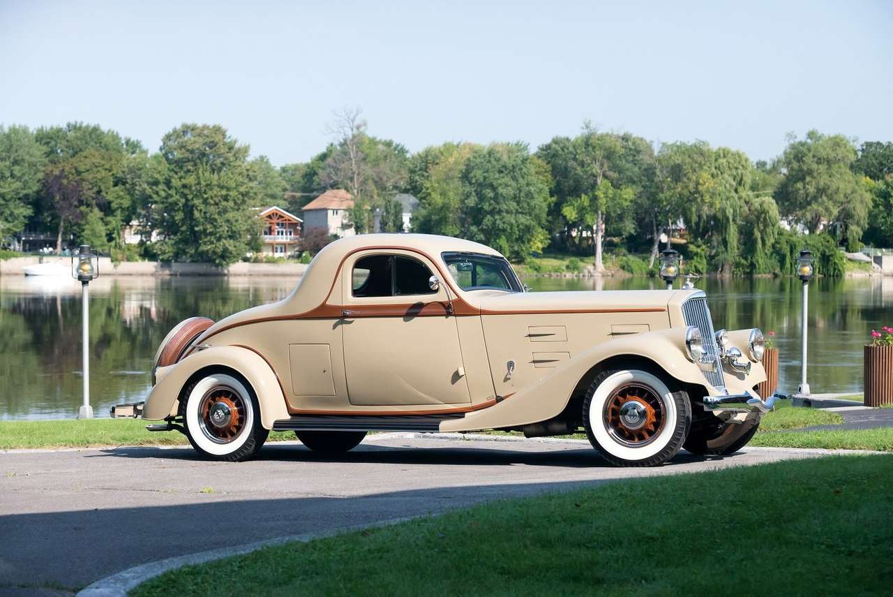 1934 Pierce-Arrow Model 840A Coupe Pussel online