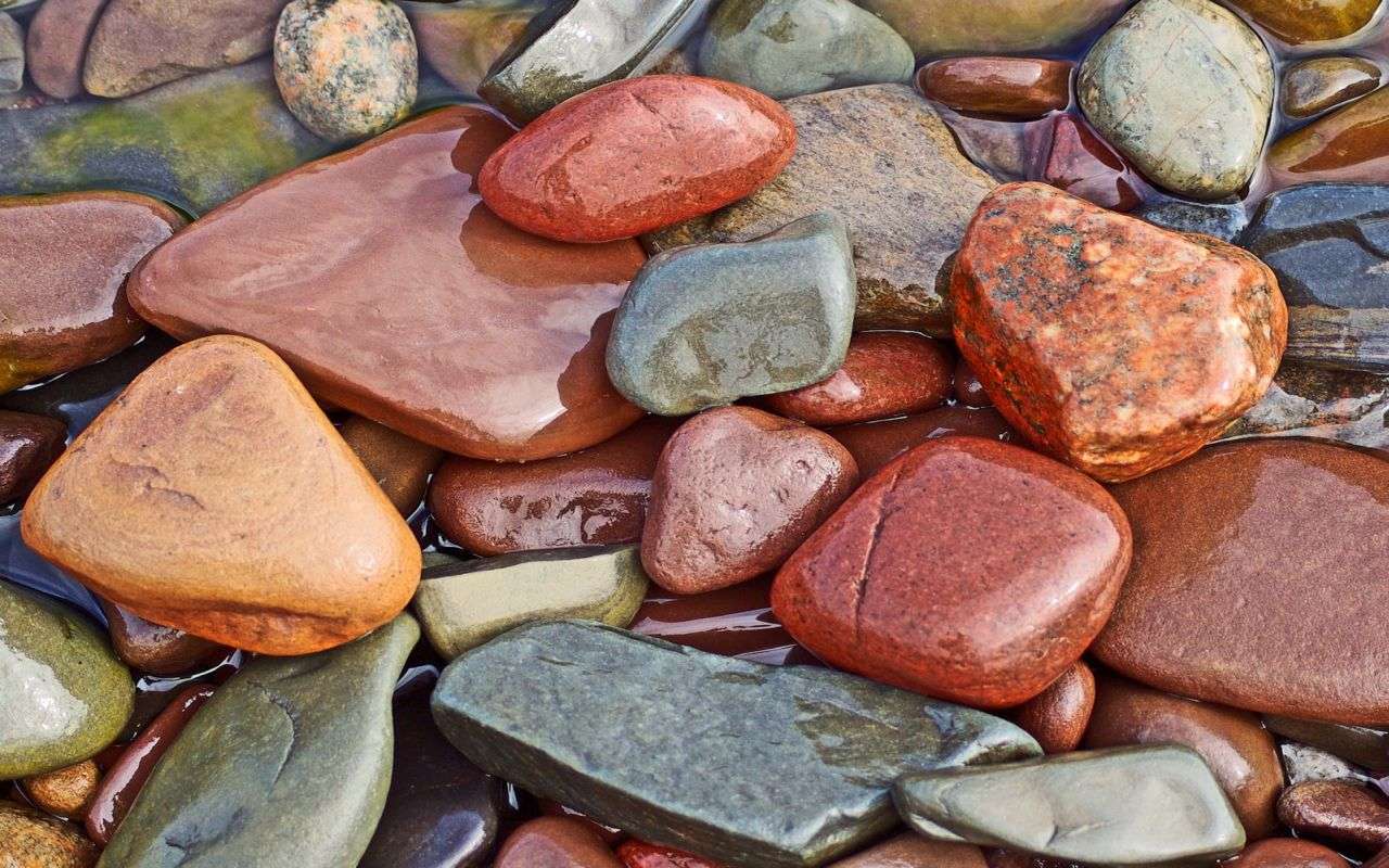 Steine ​​im Wasser Puzzlespiel online