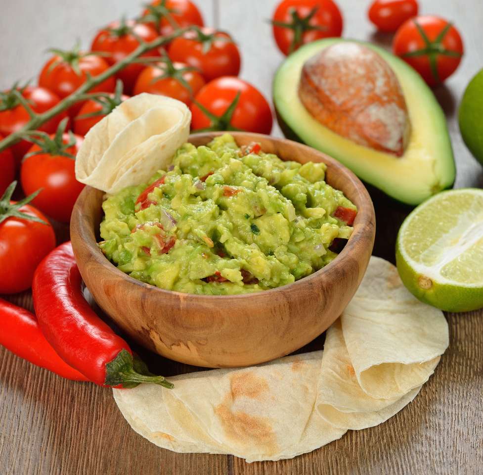 Guacamole a čerstvá zelenina skládačky online