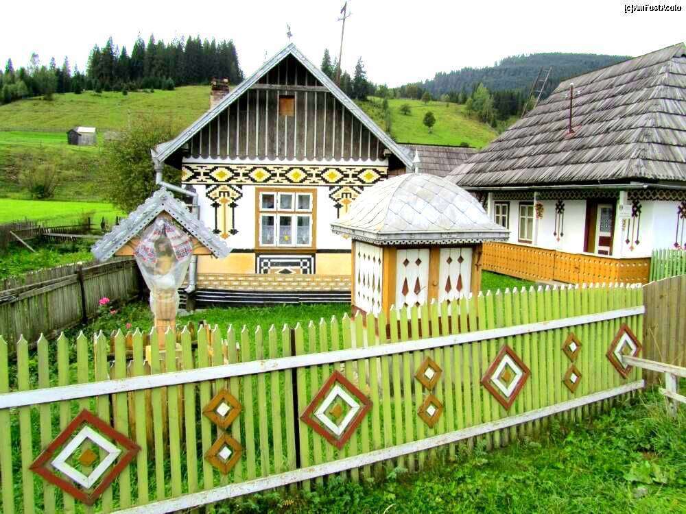 Живописная деревня в Румынии пазл онлайн