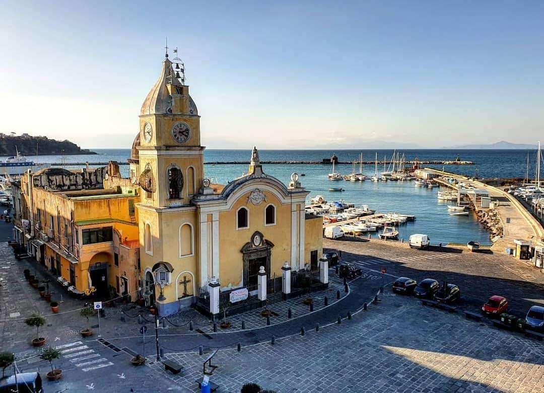 Marina Grande Procida Naples online puzzle