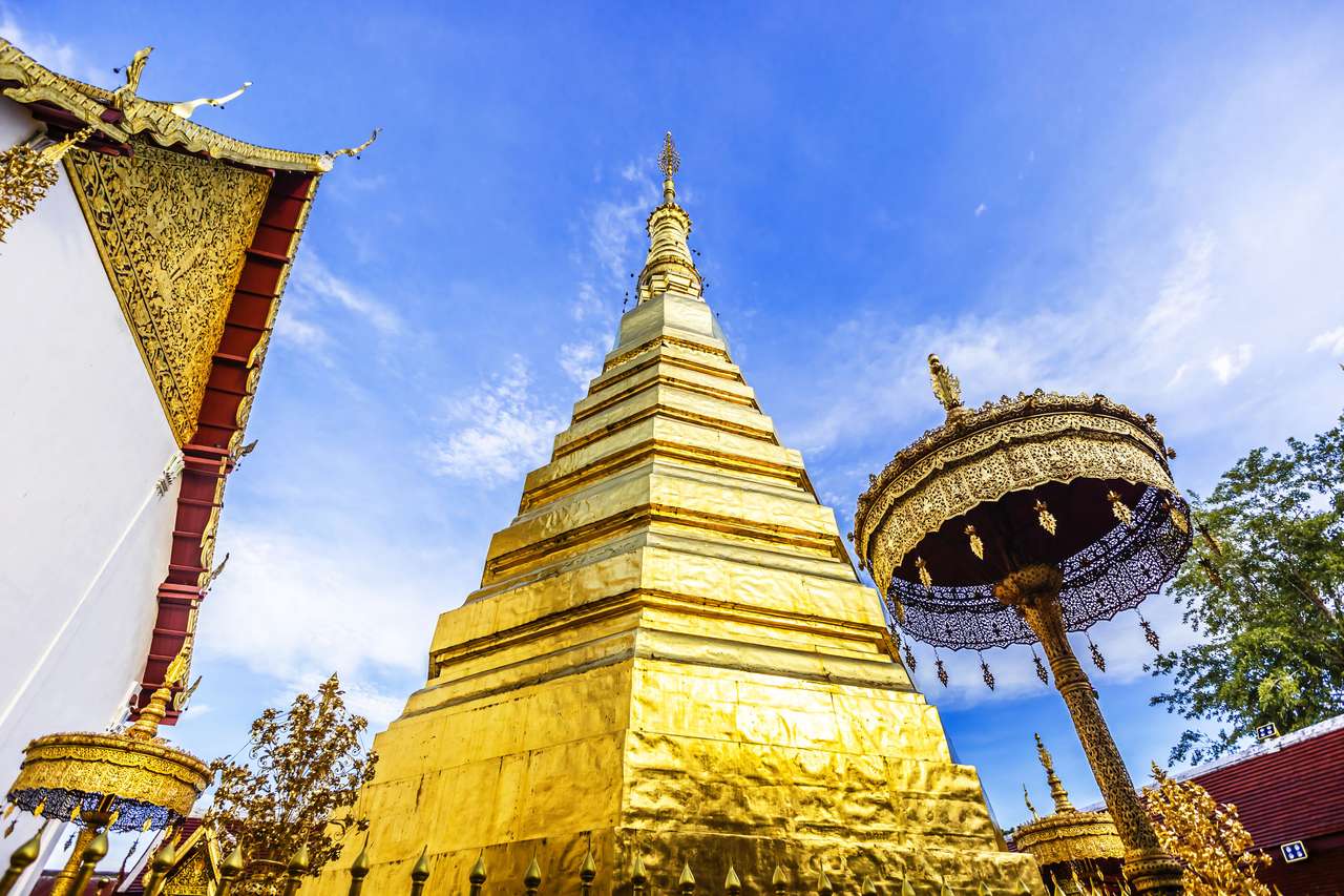 Wat Phra că Cho Hae, templul regal jigsaw puzzle online