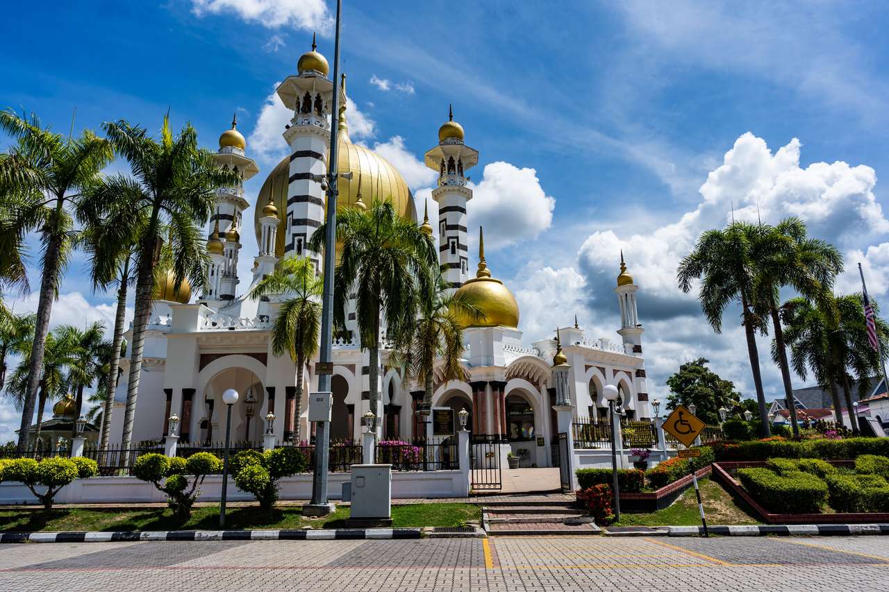 Masjid Ubudiah oder Ubudiah-Moschee Online-Puzzle
