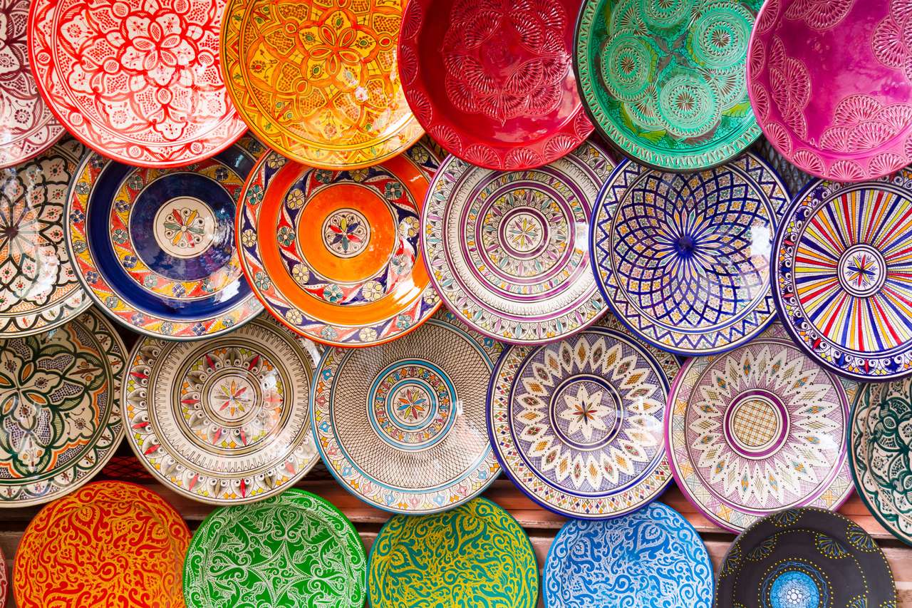 Традиційні арабські тарілки ручної роботи онлайн пазл