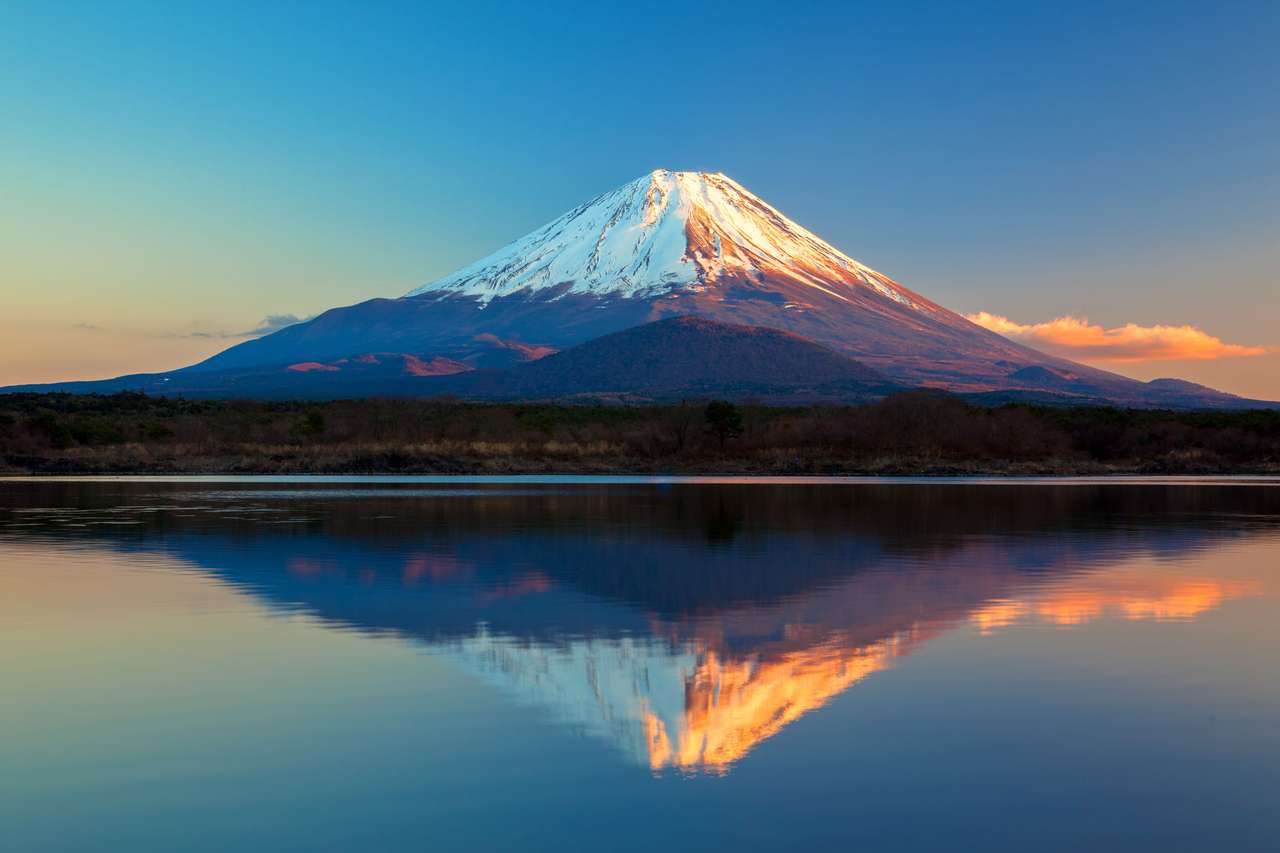 Mount Fuji en Lake Shoji online puzzel
