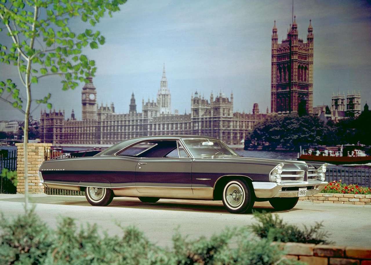 1965 Pontiac Bonneville 2-Door Hardtop Pussel online