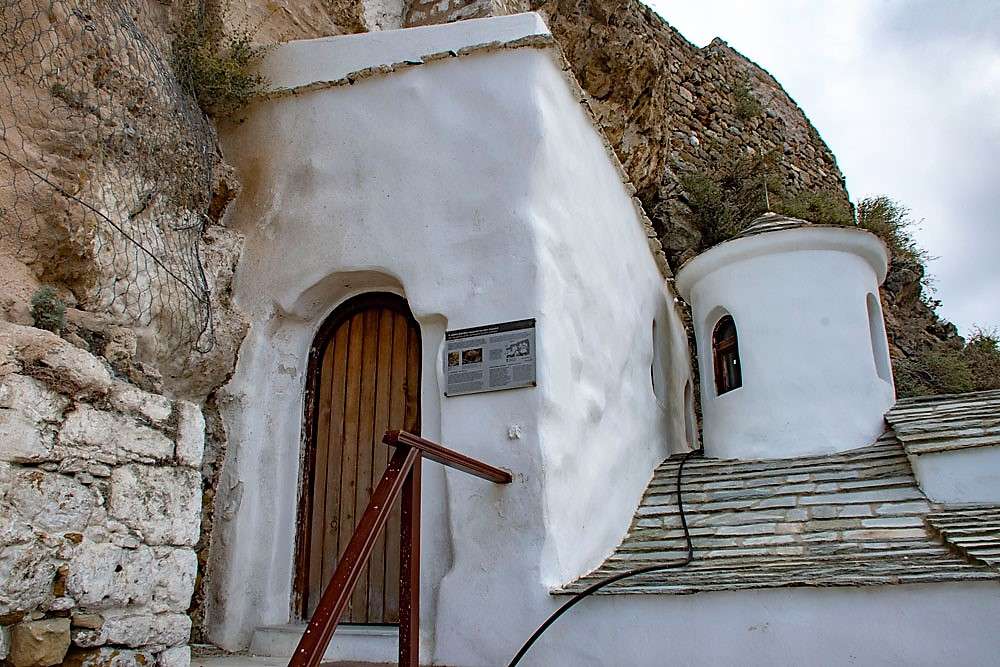 Skyros Greco Island Monastery St. Georg puzzle online