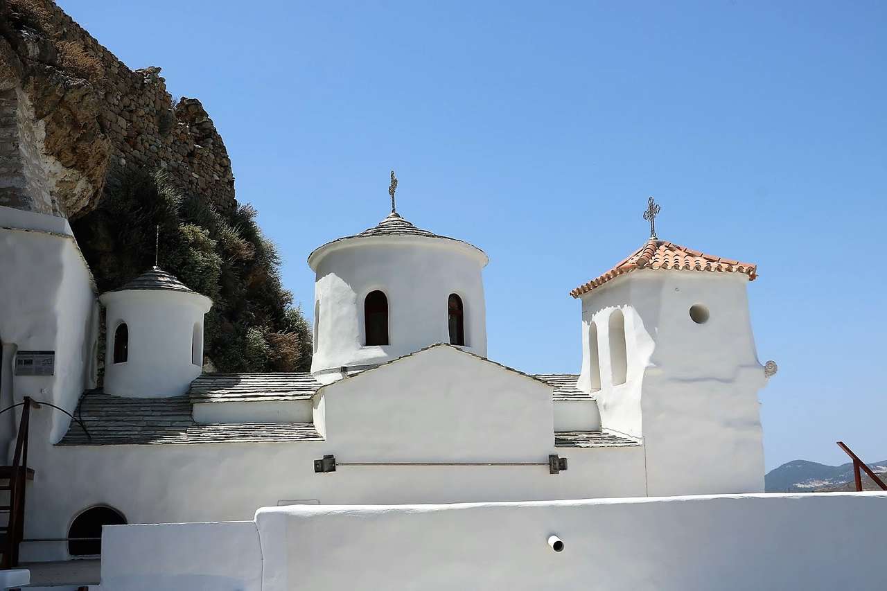 Skyros řecký ostrovní klášter skládačky online