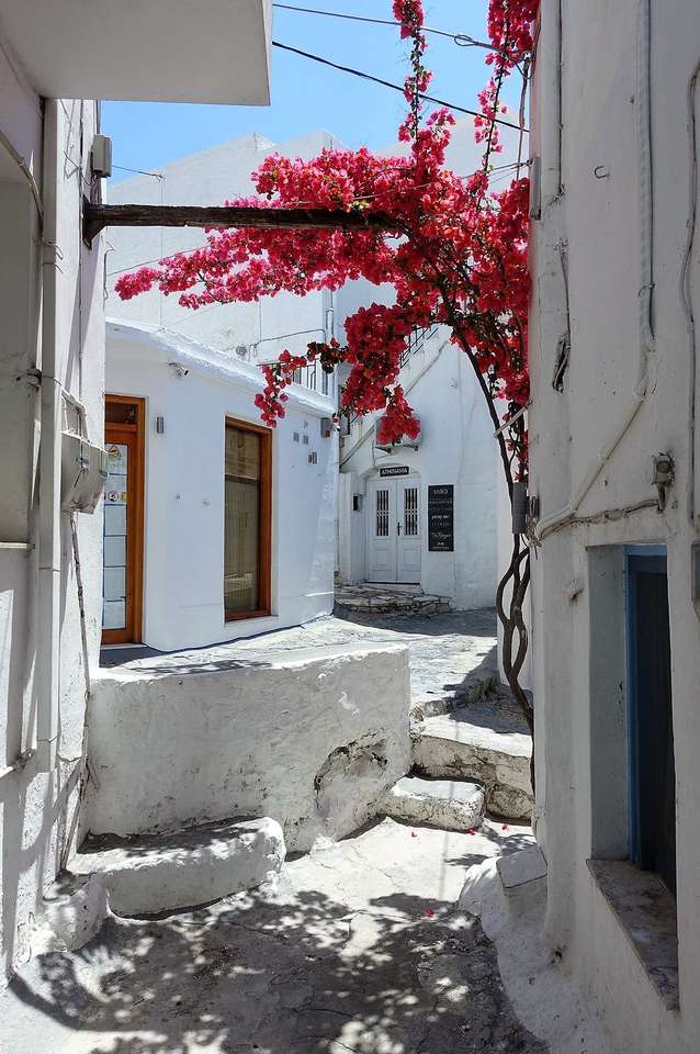 Скирос гръцки остров онлайн пъзел