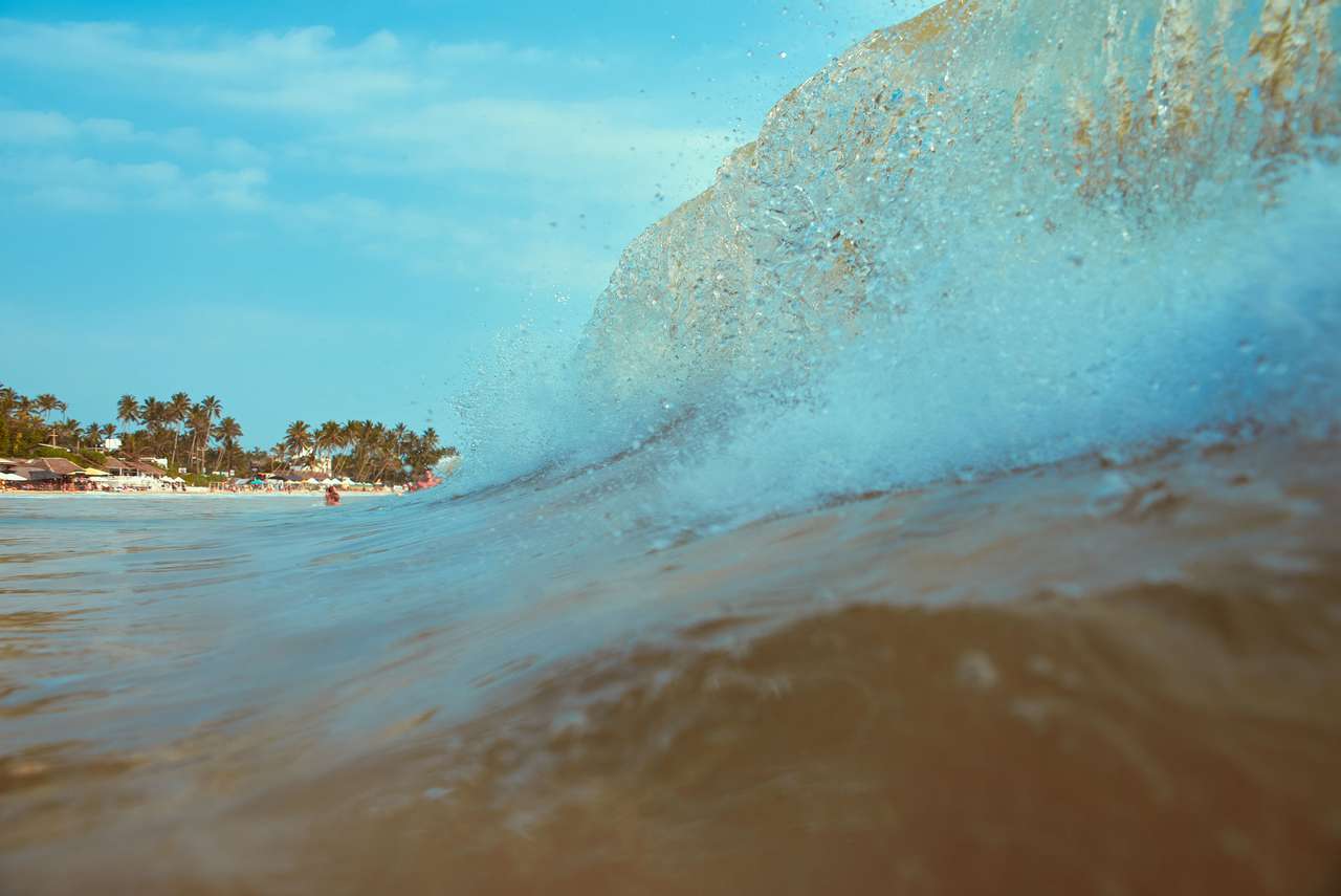 Big Wave, Sri Lanka online puzzel