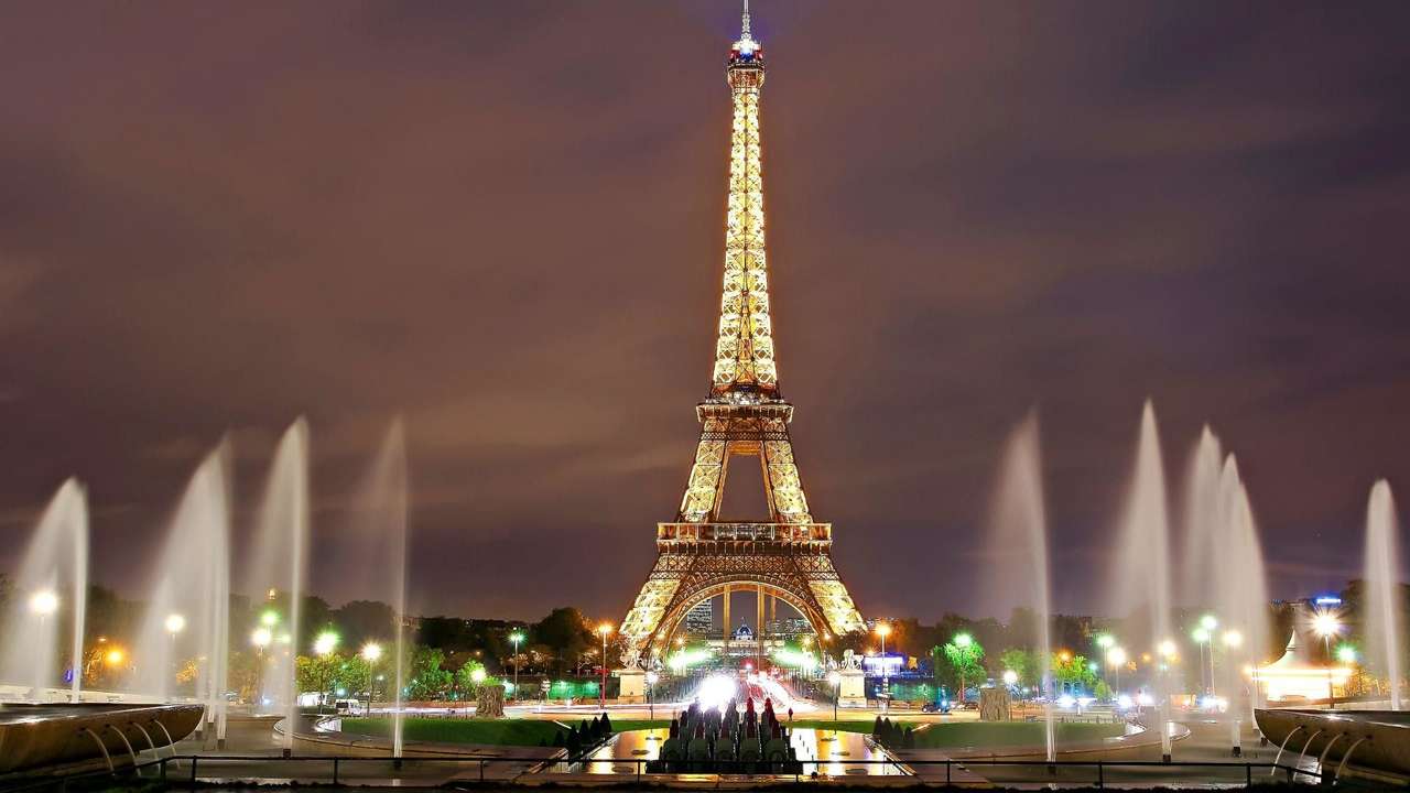 Die Eiffel-Tour. Puzzlespiel online