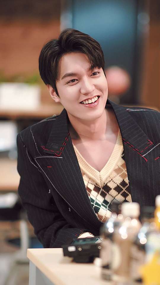Lee min ho giorno puzzle online