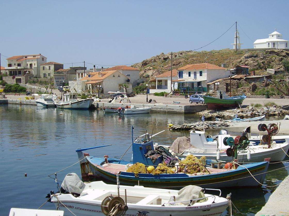 Gavathas på Lesbos grekiska ön Pussel online