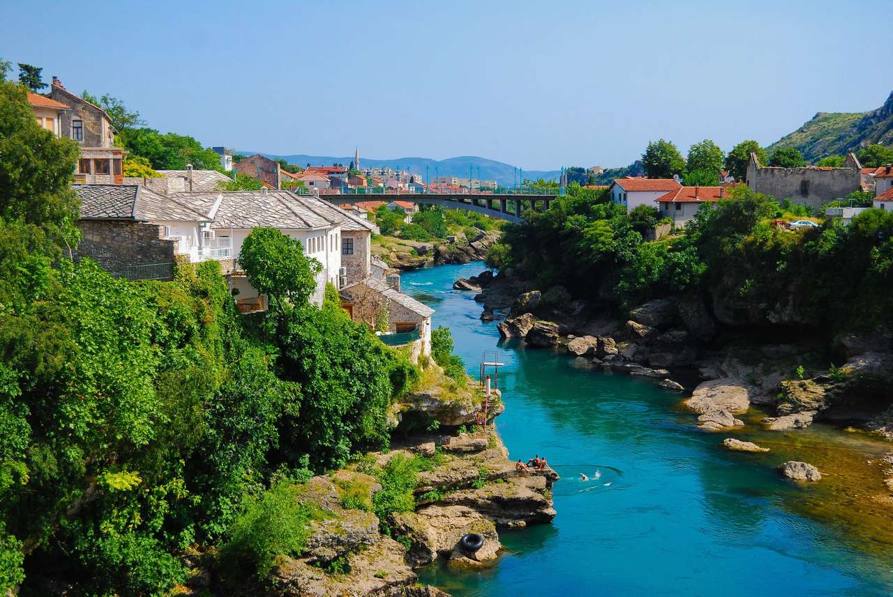 Mostar, Bosnien pussel på nätet
