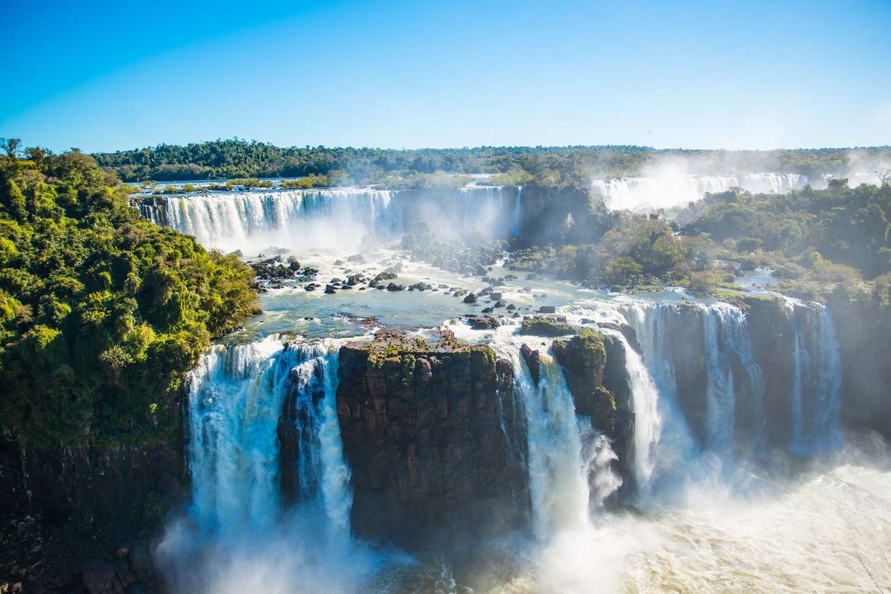 Iguazu cai ou diabos garganta puzzle online