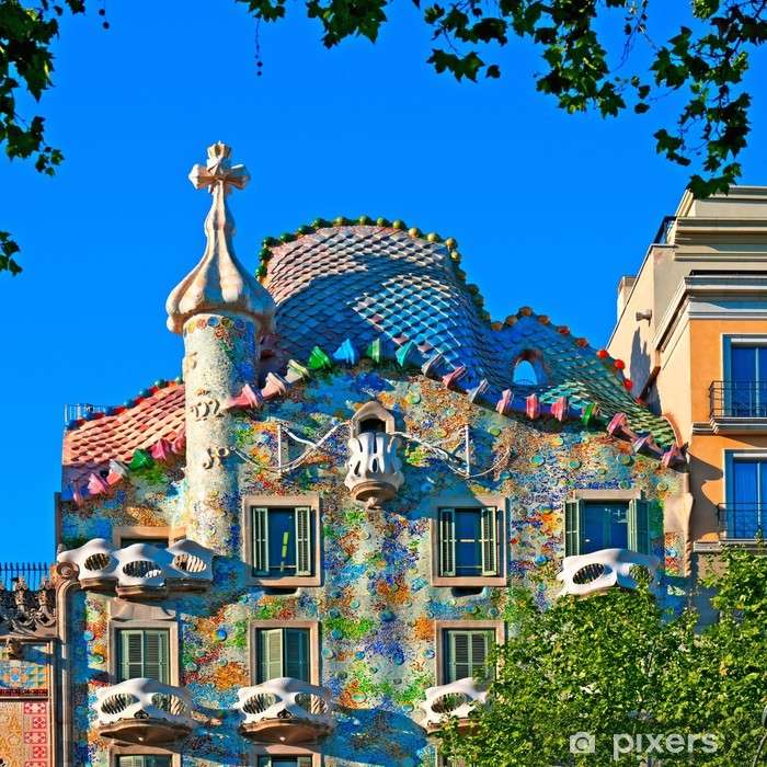 Casa Batllo din Barcelona jigsaw puzzle online