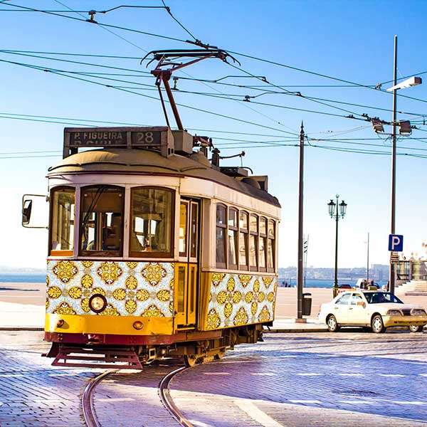 Tram au Portugal puzzle en ligne