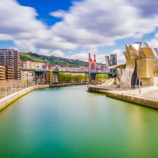 Bilbao-Stadt in Spanien, Nervion River Puzzlespiel online