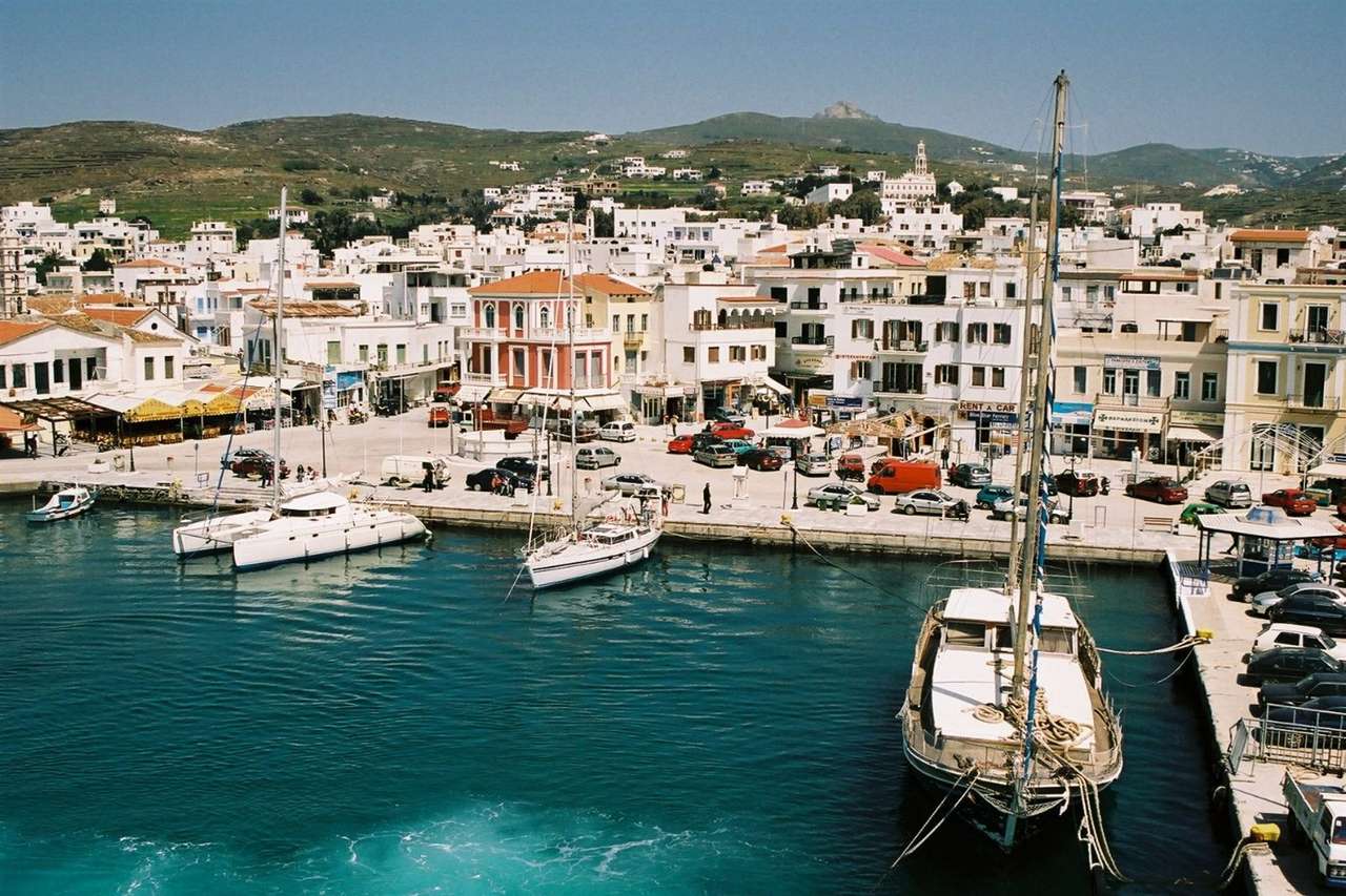 Греческий остров Тинос онлайн-пазл